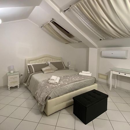 Home Pino Center~600 Mt Duomo Ct Catania Exterior photo